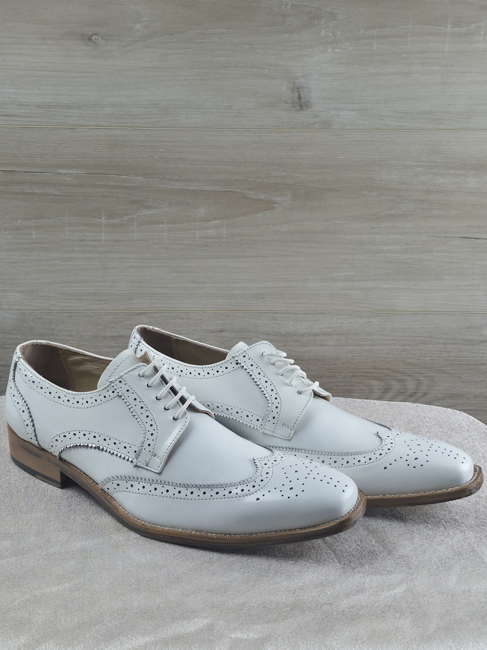 ​Giorgio Brutini White Leather Wingtip Oxford Dress Shoes Men's Size 9.5 - Picture 4 of 7